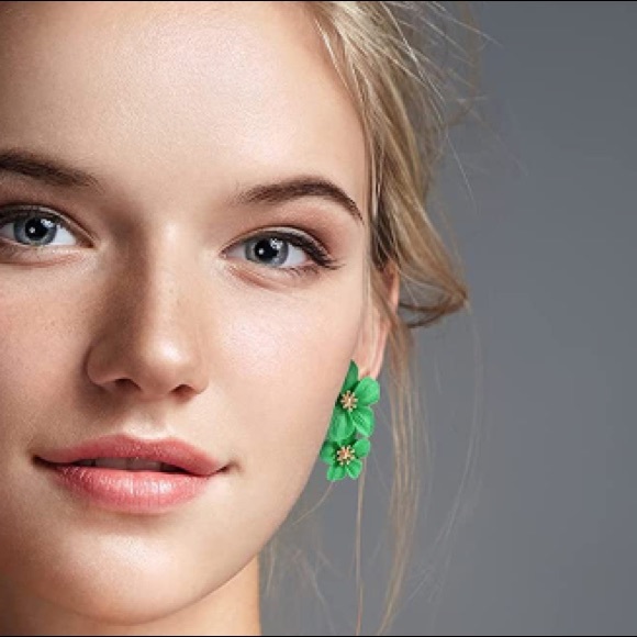 Boho Flower Stud Earrings - Picture 6 of 13